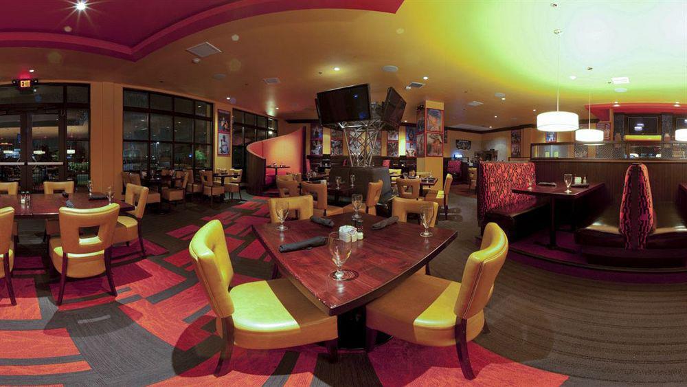 Holiday Inn Arlington Northeast By Ihg Екстер'єр фото