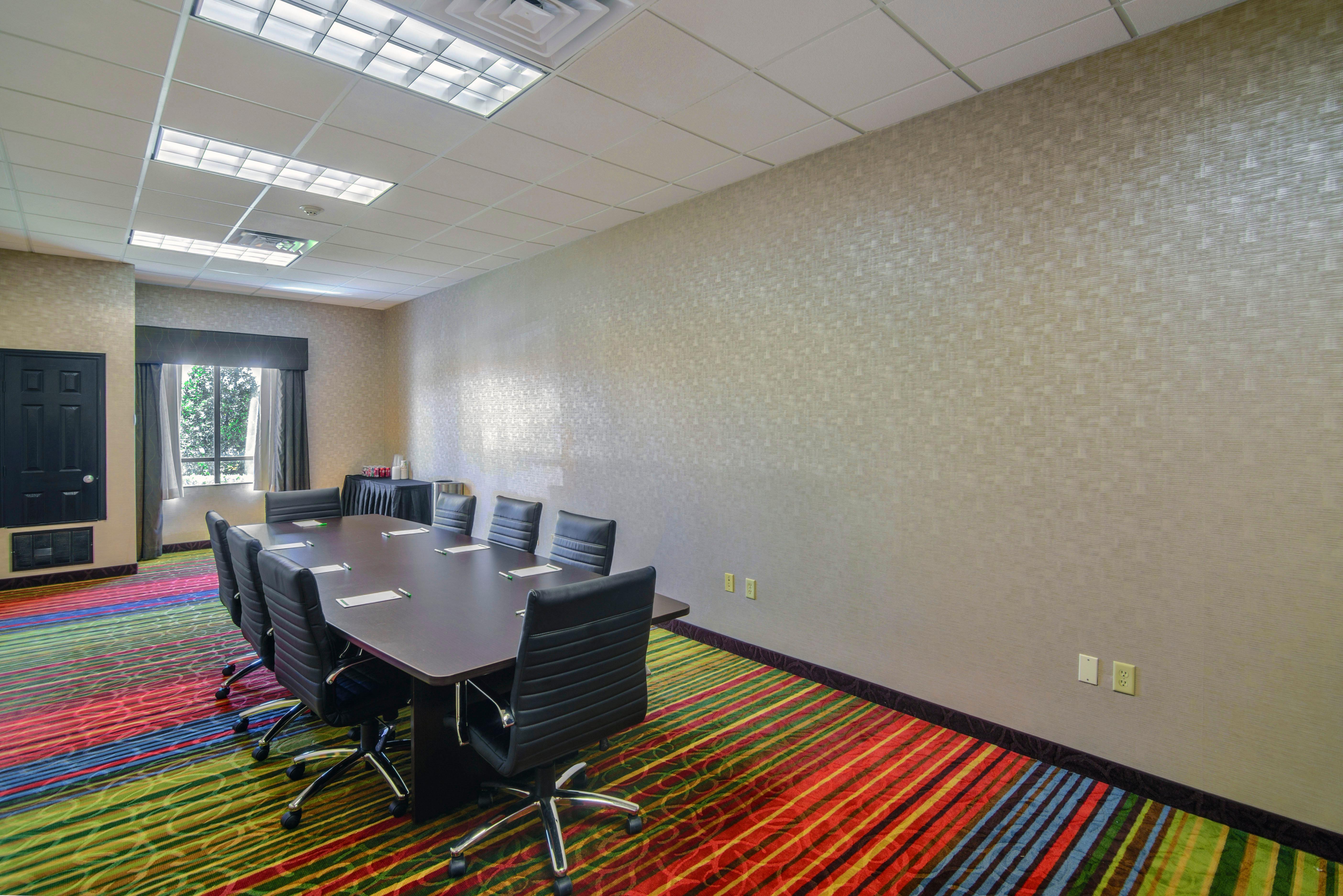 Holiday Inn Arlington Northeast By Ihg Екстер'єр фото