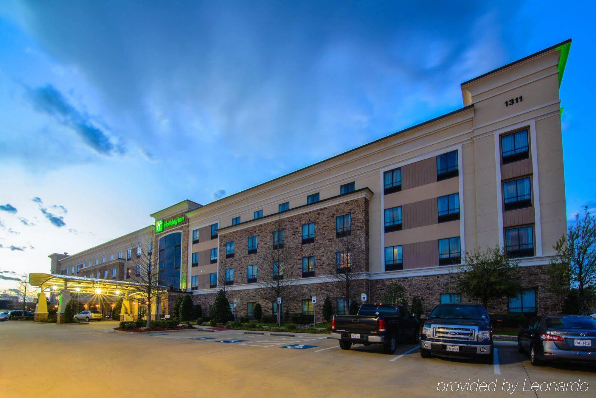 Holiday Inn Arlington Northeast By Ihg Екстер'єр фото